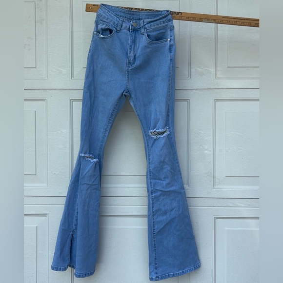 SHEIN High Waisted Flare Jeans 
Size US Women’s XS - Picture 1 of 2